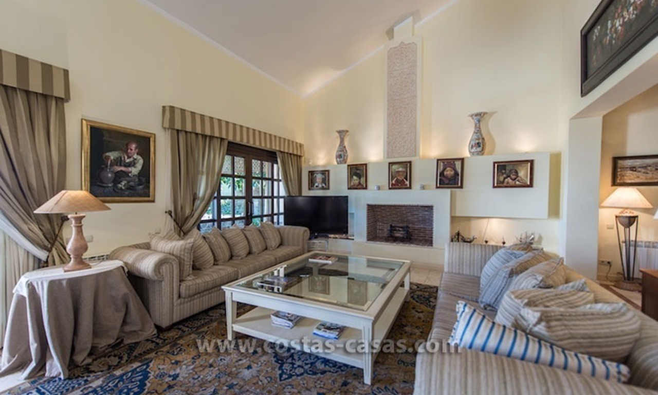 Te koop: Luxueuze villa nabij golfbanen te Benahavís – Marbella 4