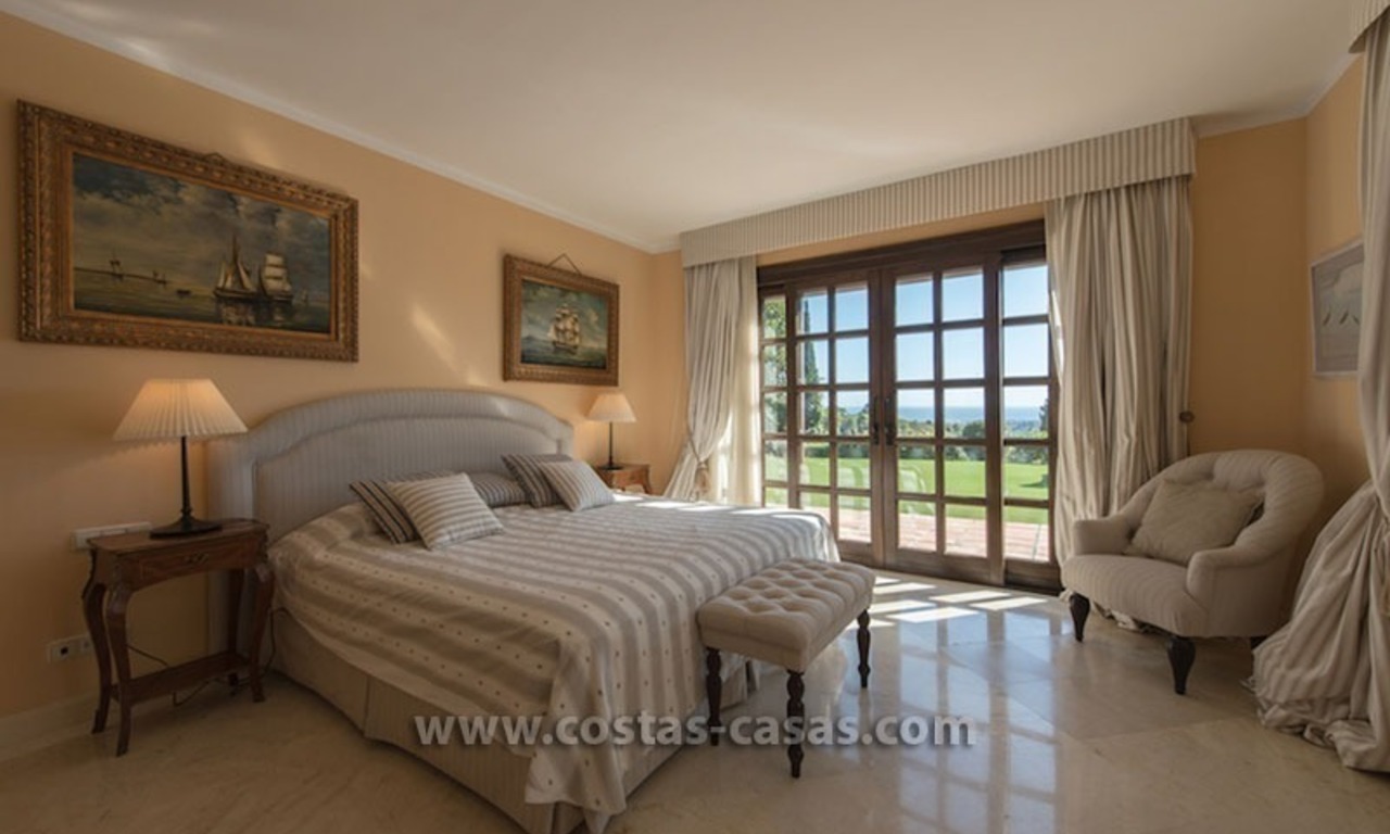 Te koop: Luxueuze villa nabij golfbanen te Benahavís – Marbella 7