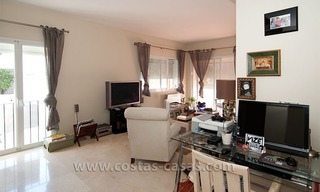 Te koop: Charmant appartement direct aan de golfbaan in La Quinta, Nueva Andalucía – Marbella 2