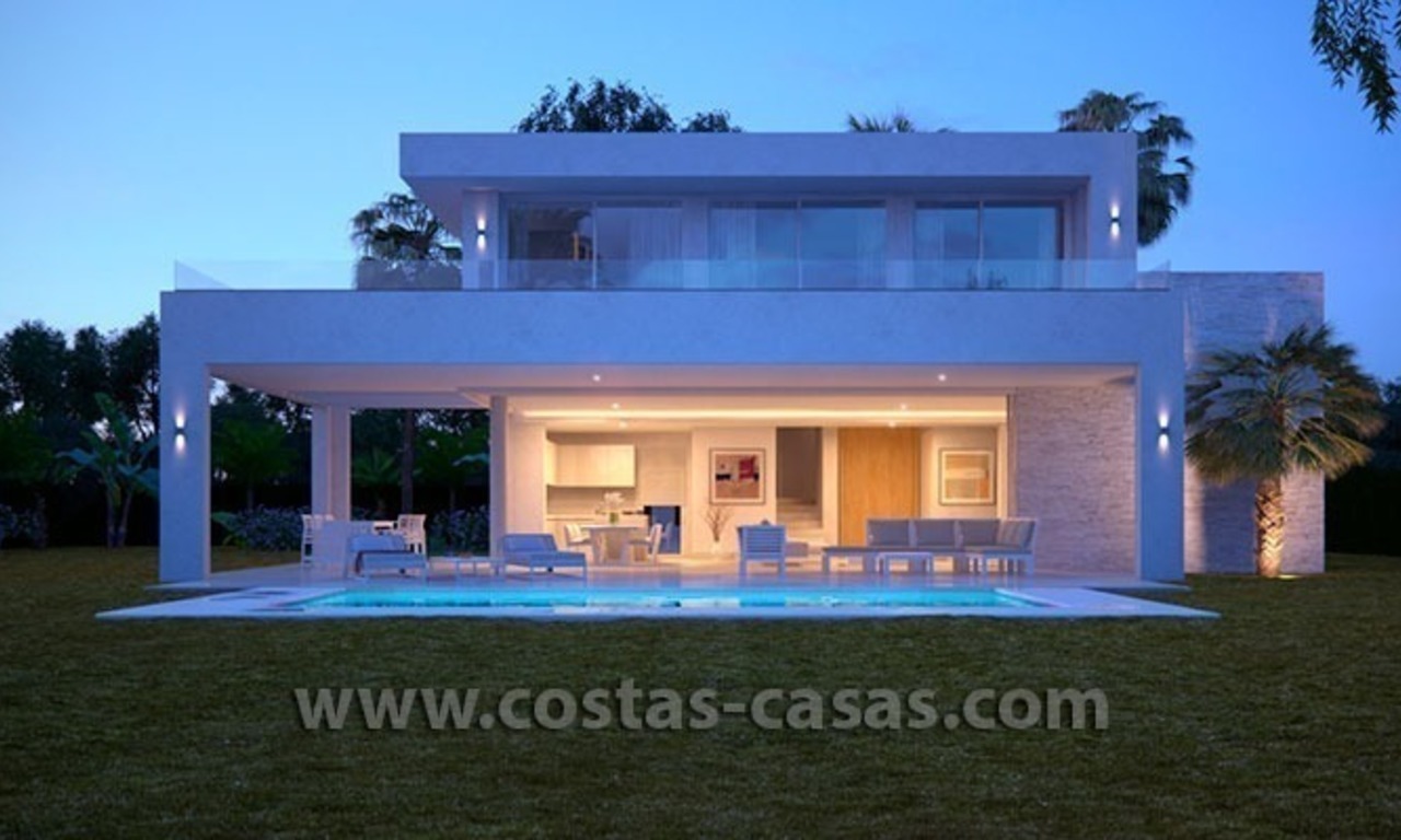 Fonkelnieuwe moderne villa te koop aan de oostkant van Marbella 0