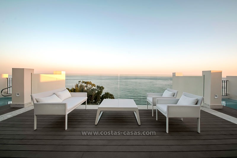 Te koop: Exclusief penthouse direct aan het strand op de New Golden Mile tussen Marbella en Estepona