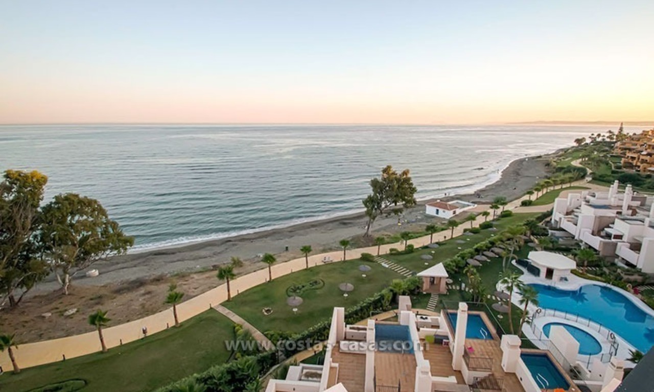 Te koop: Exclusief penthouse direct aan het strand op de New Golden Mile tussen Marbella en Estepona 22