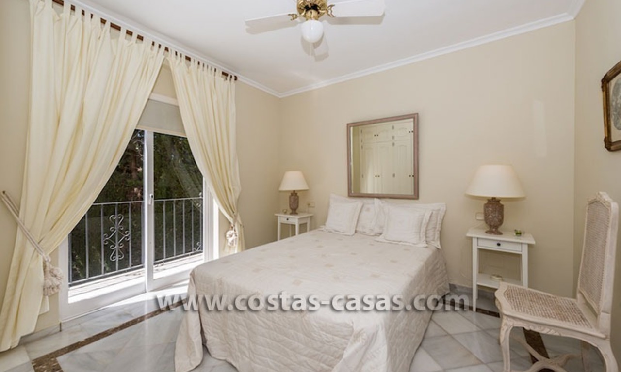 Luxueuze villa te koop op de Golden Mile in Marbella 7