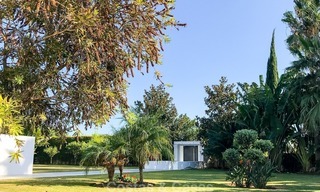Stijlvolle moderne contemporaine villa te koop in Benahavis – Marbella 1238 
