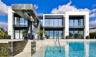 Stijlvolle moderne contemporaine villa te koop in Benahavis – Marbella 1239 