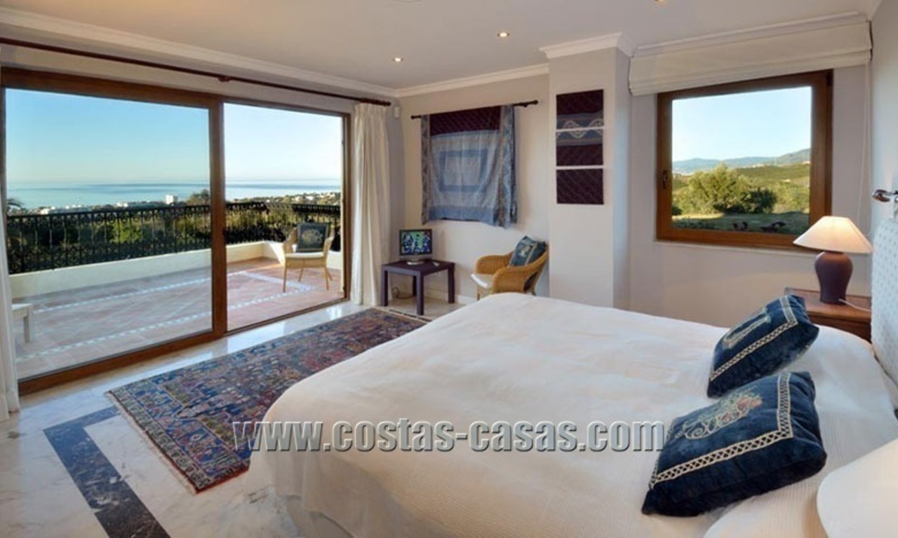 Te koop: Prachtige luxe villa in Marbella Oost 9