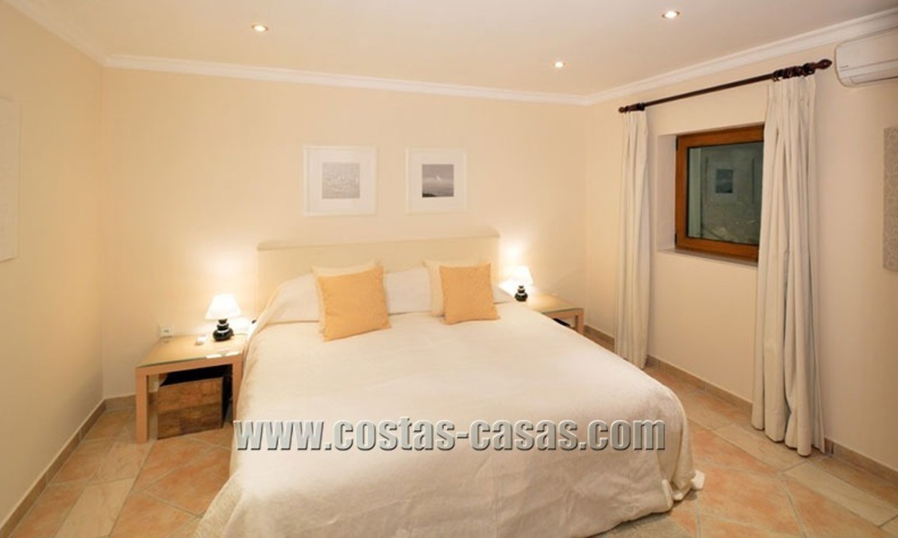 Te koop: Prachtige luxe villa in Marbella Oost 13