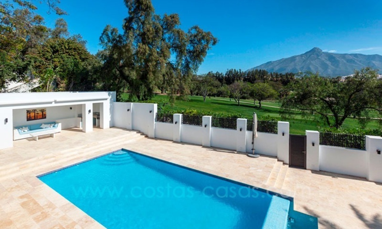 Te koop: Grote moderne eerstelijn golf villa in Nueva Andalucía - Marbella 1
