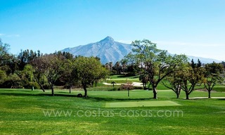 Te koop: Grote moderne eerstelijn golf villa in Nueva Andalucía - Marbella 4