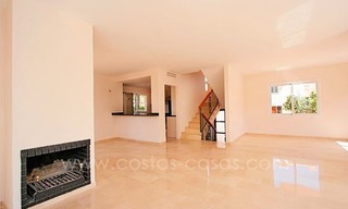 Huis te koop in Nueva Andalucia op wandelafstand van Puerto Banus, Marbella 6