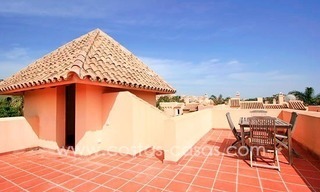Huis te koop in Nueva Andalucia op wandelafstand van Puerto Banus, Marbella 4