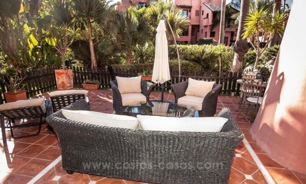 Luxe tuin appartement te koop, eerstelijn strand complex, New Golden Mile, Marbella – Estepona 12