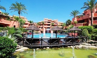 Luxe penthouse te koop, eerstelijnstrand complex, New Golden Mile, Marbella - Estepona 33