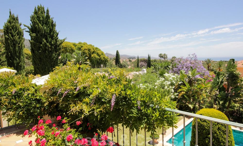 Luxe villa te koop met zeezicht in Sierra Blanca, Golden Mile, Marbella 23095