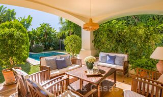 Luxe villa te koop met zeezicht in Sierra Blanca, Golden Mile, Marbella 29087 
