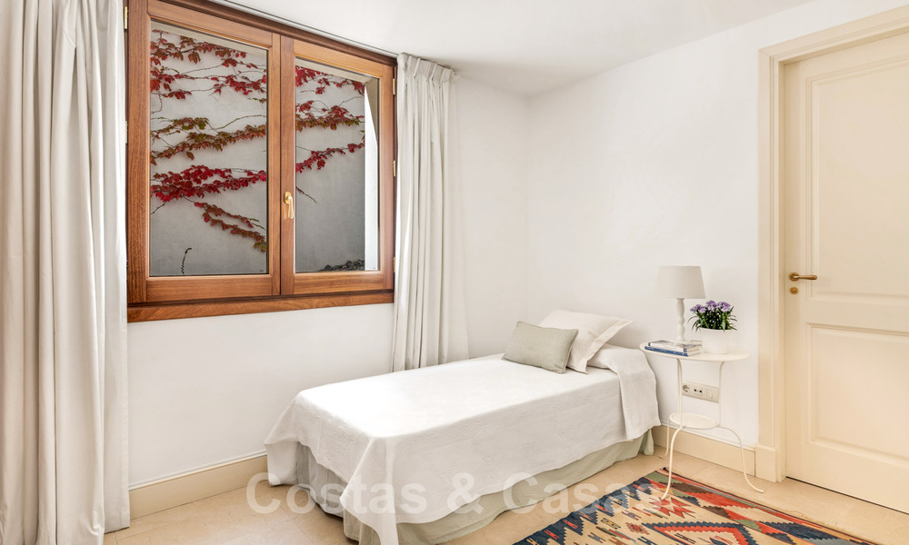 Luxe villa te koop met zeezicht in Sierra Blanca, Golden Mile, Marbella 29088