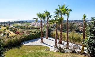 Nieuwe moderne villa te koop op de Golden Mile in Marbella 9