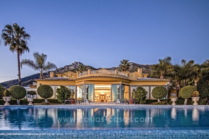 Paleisachtige villa te koop in Sierra Blanca, Marbella