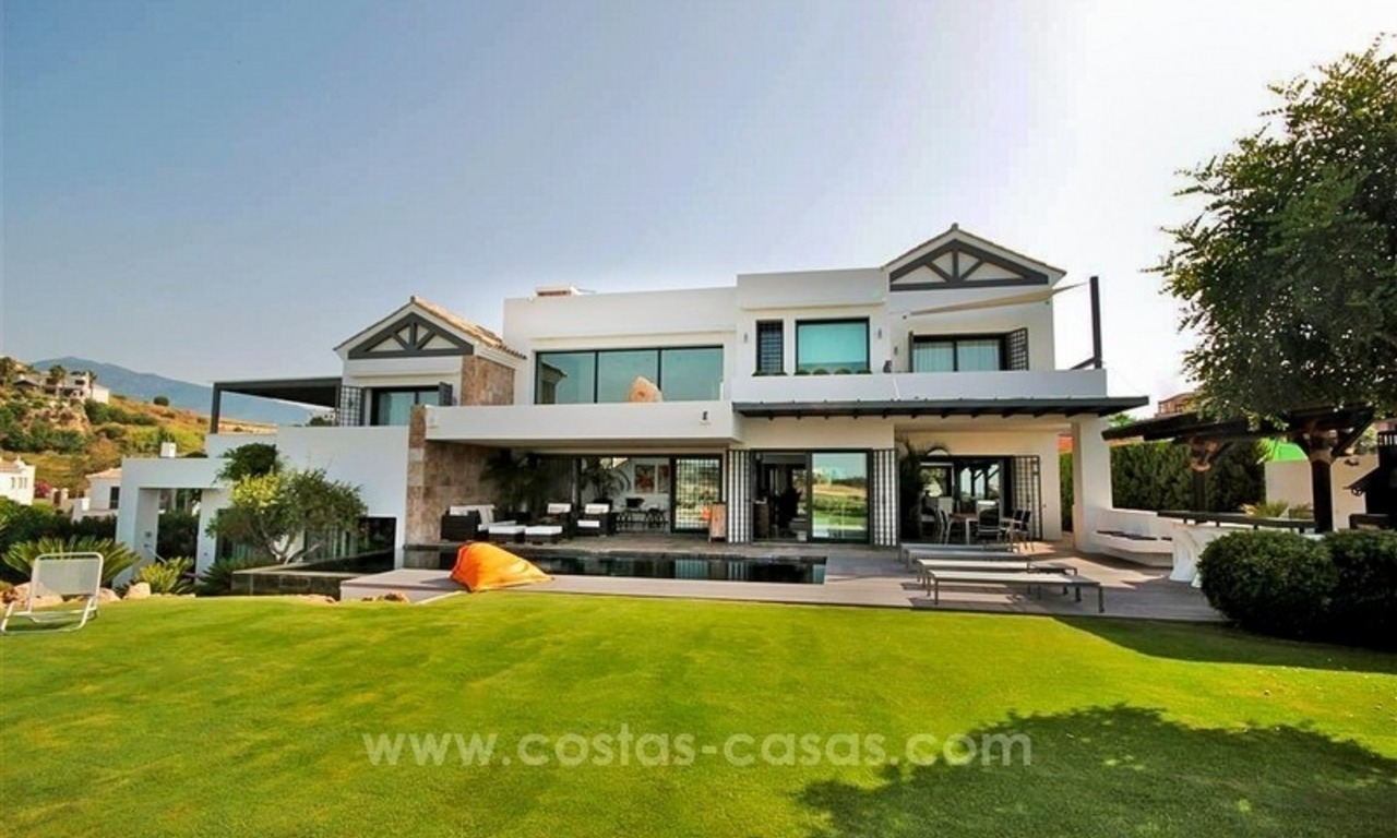 Design villa van topkwaliteit te koop in Benahavis – Marbella 0