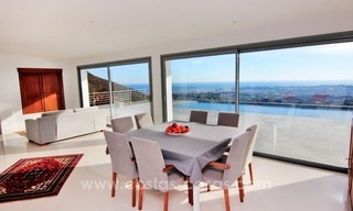 Nieuwe moderne villa te koop in Mijas 8