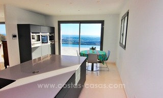 Nieuwe moderne villa te koop in Mijas 12