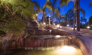 Luxueuze villa te koop in een elegante klassieke stijl met het beste uitzicht in El Madroñal - Benahavis 10