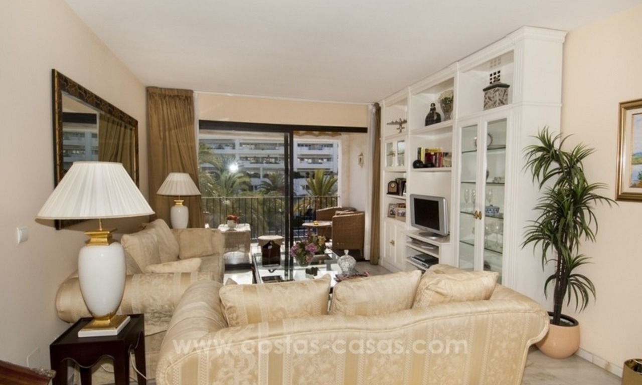 Appartement te koop in het centrum van Puerto Banus – Marbella 3