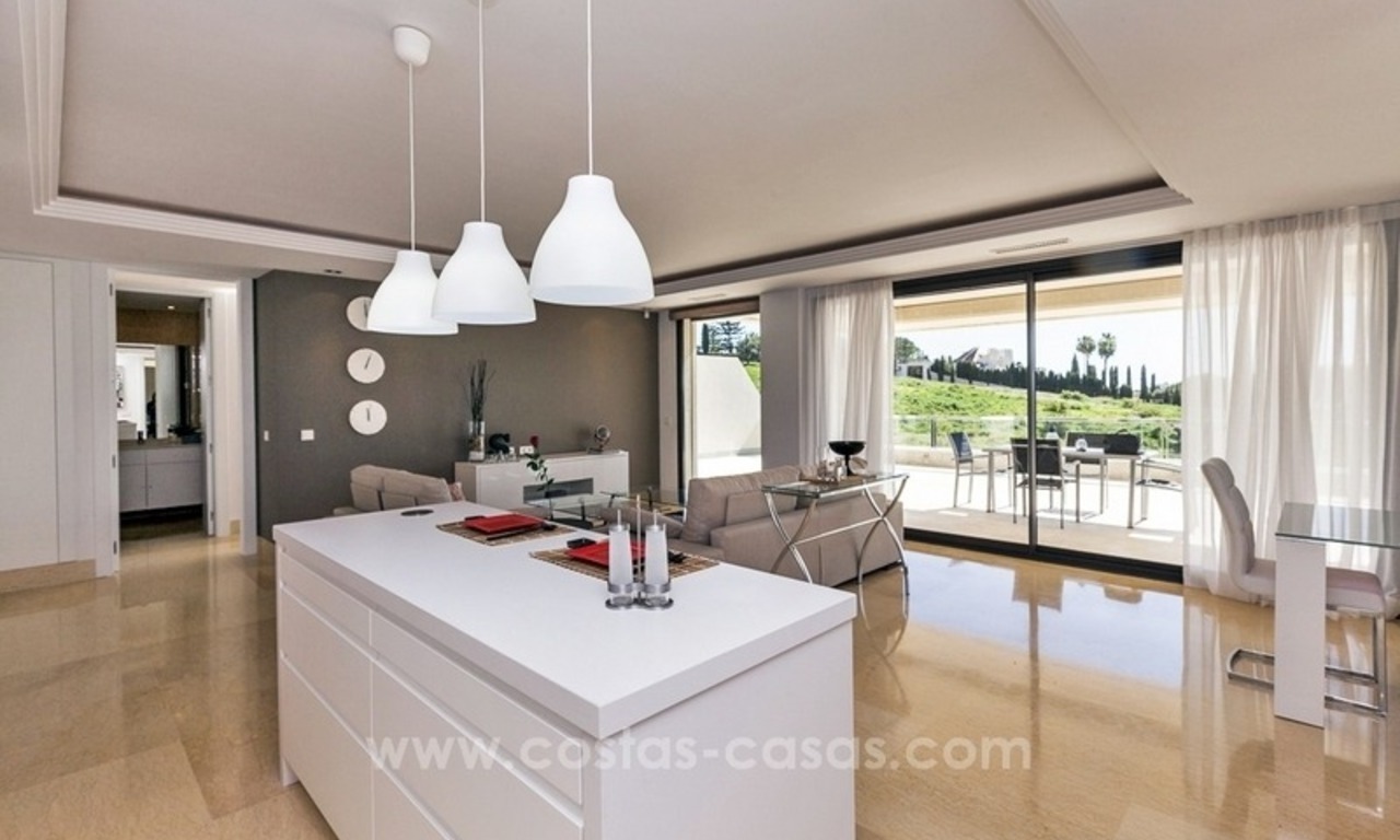Modern nieuw luxe appartement te koop in Nueva Andalucia te Marbella 5