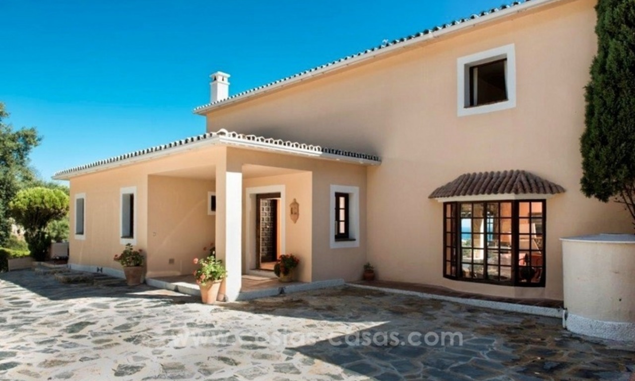 Villa te koop met veel grond in El Madroñal in Benahavis – Marbella 7