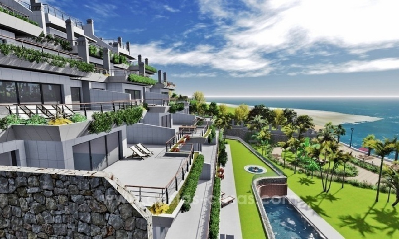Estepona te koop: Nieuwe moderne luxe appartementen, eerstelijnstrand en loopafstand van het centrum 0