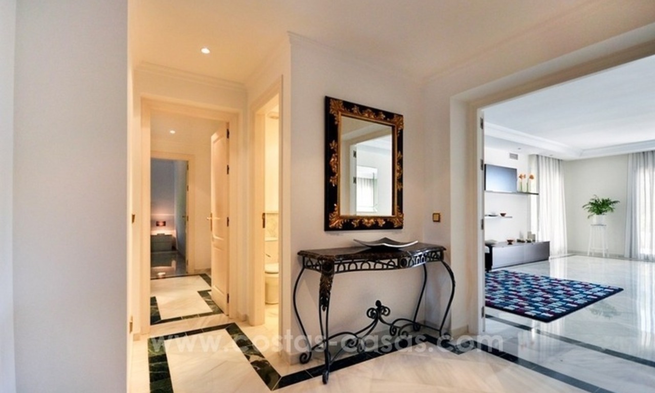 Ruim Luxe appartement te koop op de Golden Mile tussen Marbella en Puerto Banus 11