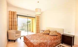Mooi appartement te koop in Benahavis - Marbella in een complex direct aan de golfbaan 7
