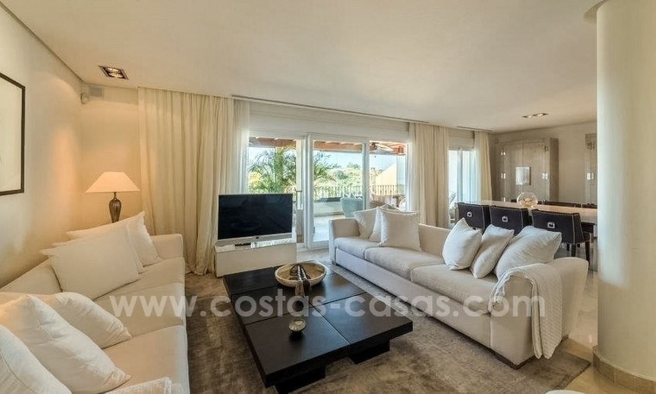 Modern luxe penthouse appartement te koop in Marbella – Nueva Andalucia 7