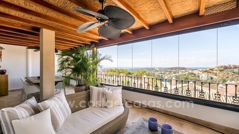 Modern luxe penthouse appartement te koop in Marbella – Nueva Andalucia