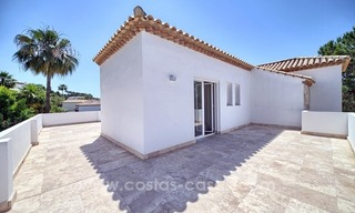 Hedendaagse villa te koop in Nueva Andalucia te Marbella 19