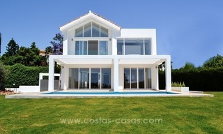 Nieuwe moderne villa te koop, Marbella - Benahavis -Estepona 0