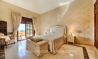 Villa in klassieke stijl te koop in Elviria te Marbella 11