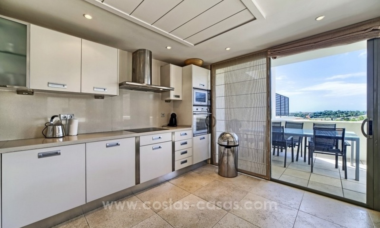 Modern luxe eerstelijn golf penthouse appartement te koop in een vijfsterren golfresort in Benahavis – Marbella 11