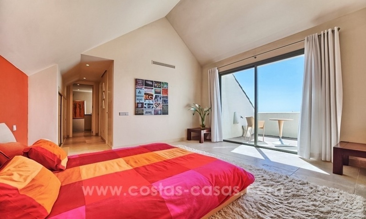 Modern luxe eerstelijn golf penthouse appartement te koop in een vijfsterren golfresort in Benahavis – Marbella 17