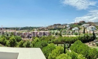 Modern luxe eerstelijn golf penthouse appartement te koop in een vijfsterren golfresort in Benahavis – Marbella 23