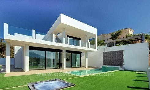 Nieuwe moderne villa te koop in oost Marbella 