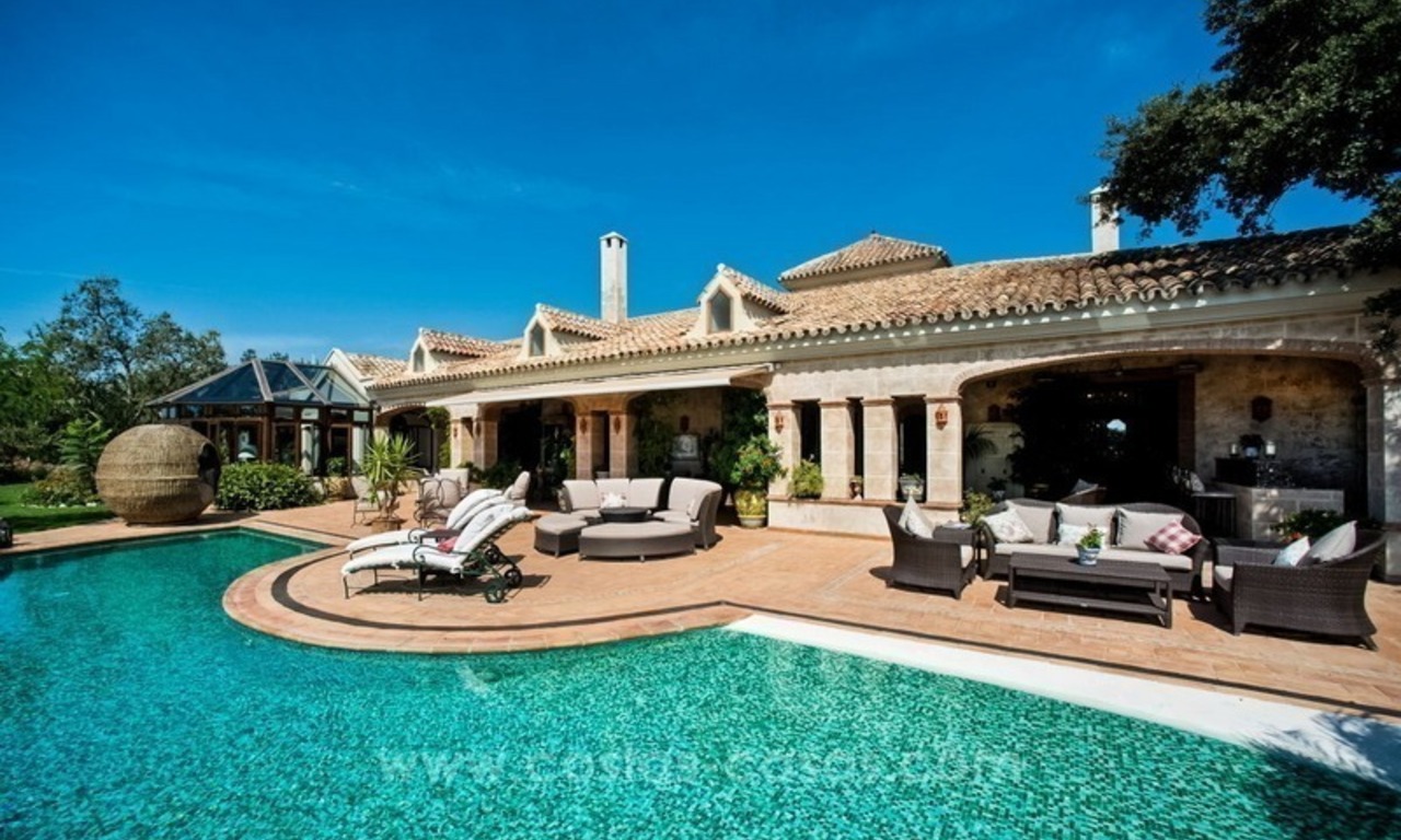Prachtige villa te koop met zeezicht in La Zagaleta in Benahavis - Marbella 12