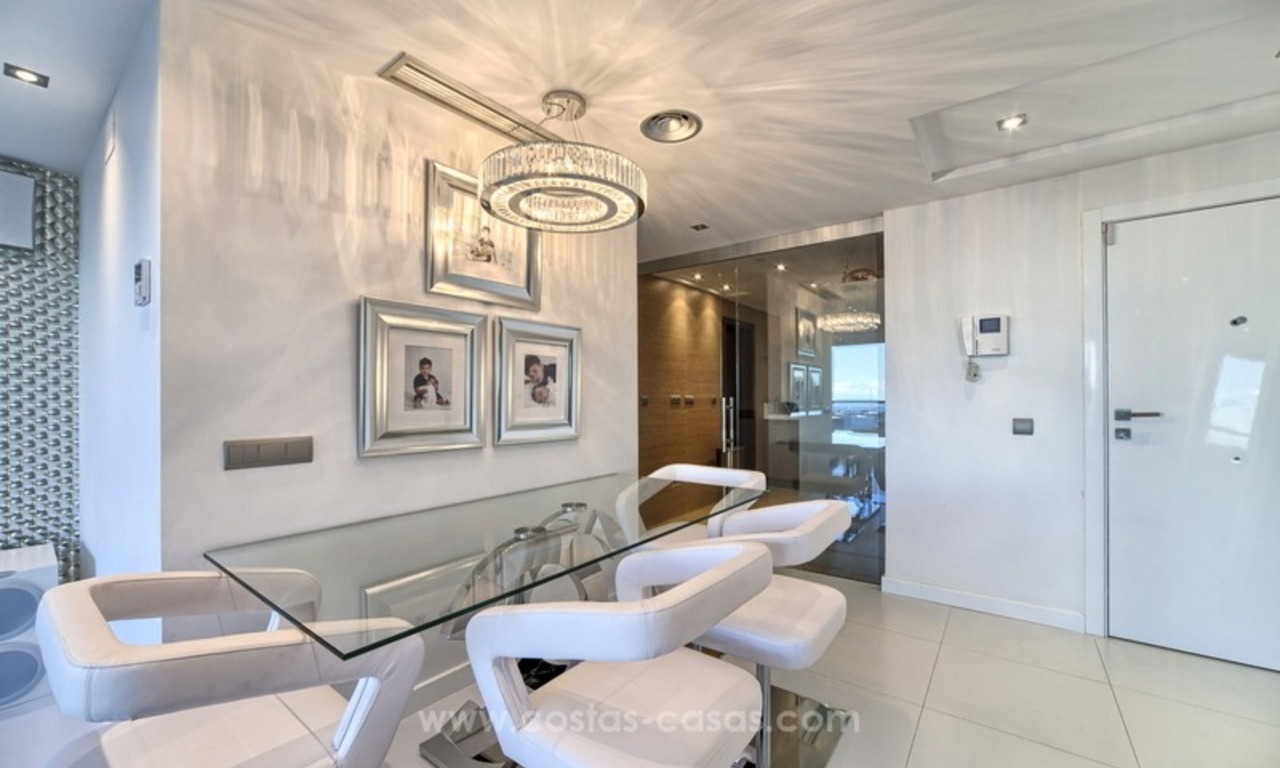 Instapklare moderne appartementen te koop in Marbella - Benahavis met zeezicht 2
