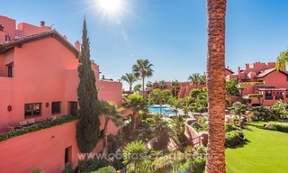 Exclusief eerstelijn strand penthouse te koop op de New Golden Mile tussen Estepona en Marbella 1