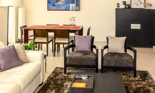 Een modern penthouse te koop in een luxe resort in Marbella 7