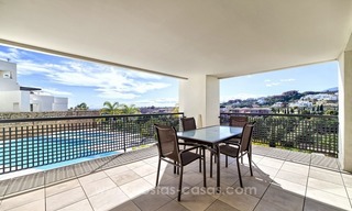 Te koop: 2 Topkwaliteit moderne appartementen op golfresort in Benahavís – Marbella 0