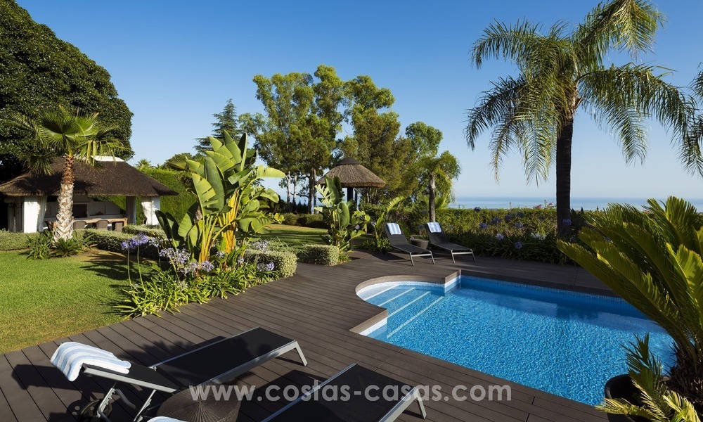 Marbella - Benahavis te koop: Volledig gerenoveerde Villa met panoramisch zeezicht 433