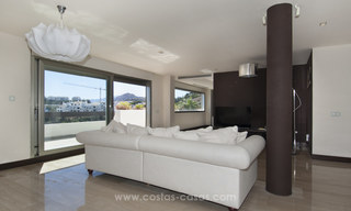 Modern luxe penthouse appartement te koop met panoramisch zeezicht te Benahavis - Marbella 19984 