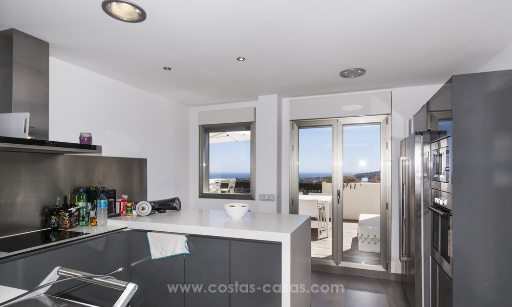 Modern luxe penthouse appartement te koop met panoramisch zeezicht te Benahavis - Marbella 19986