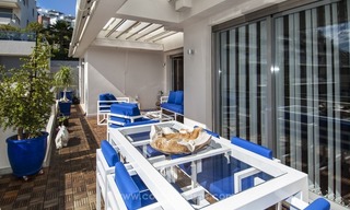 Te koop in Marbella - Benahavís: Ruim modern, luxe golf appartement 11